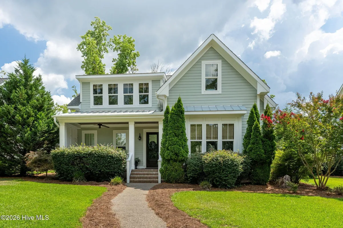 Property Slideshow image 1 of 74 | 3626 hansa dr, Castle Hayne, NC, 28429