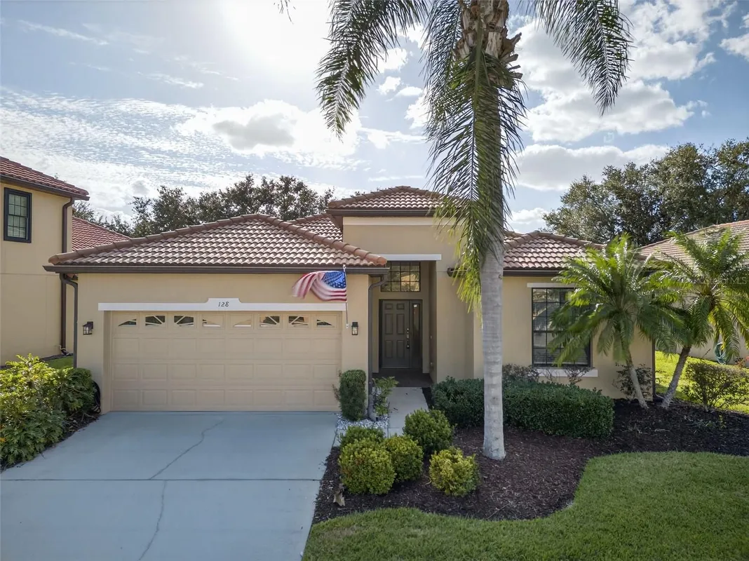 Property Slideshow image 1 of 53 | 128 silver falls dr, Apollo Beach, FL, 33572