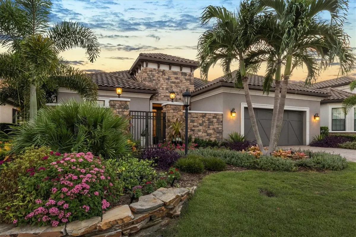 Property Slideshow image 1 of 100 | 13216 malachite dr, Bradenton, FL, 34211