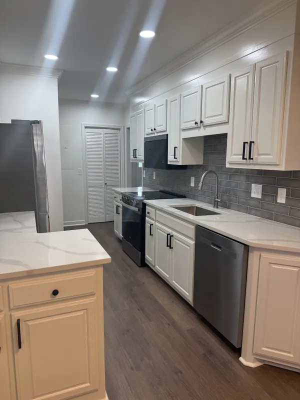 Property Slideshow image 1 of 5 | 8048 sunrise cir, Franklin, TN, 37067