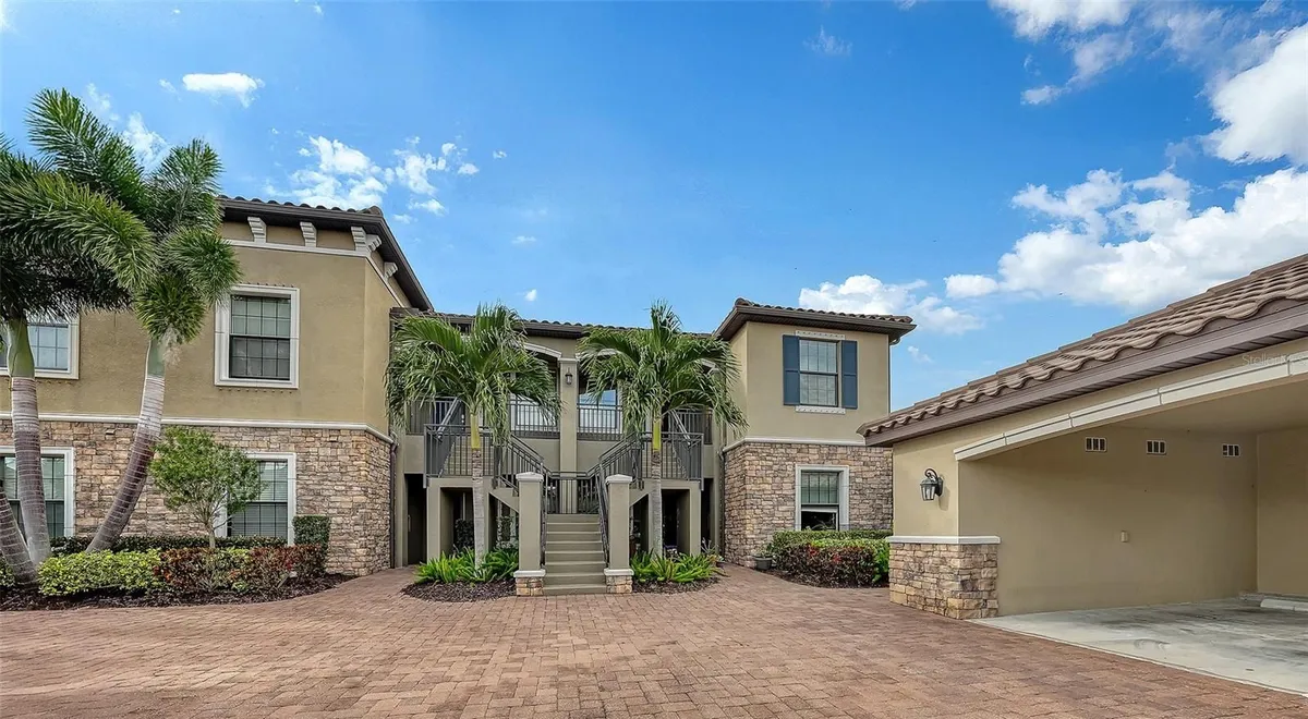 Property Slideshow image 1 of 99 | 13604 messina loop 204, Bradenton, FL, 34211