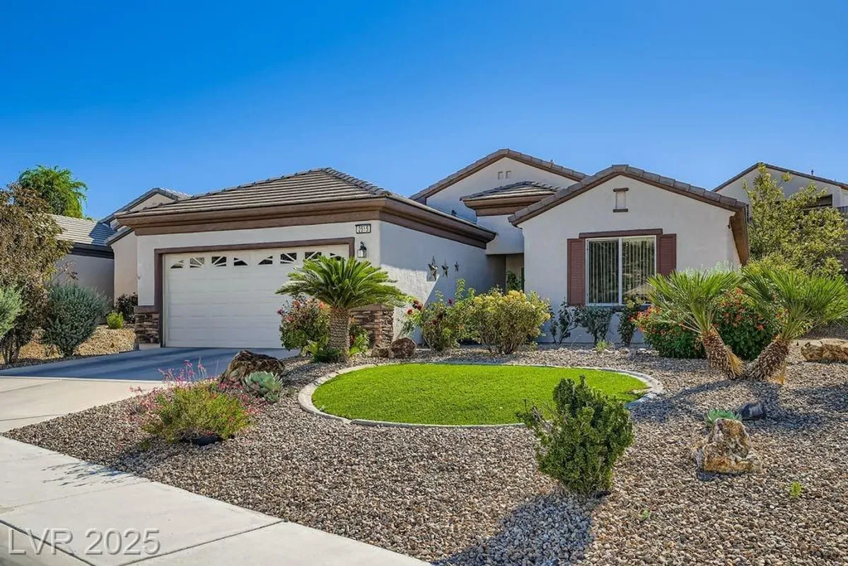 Property Slideshow image 1 of 39 | 2515 jada dr, Henderson, NV, 89044