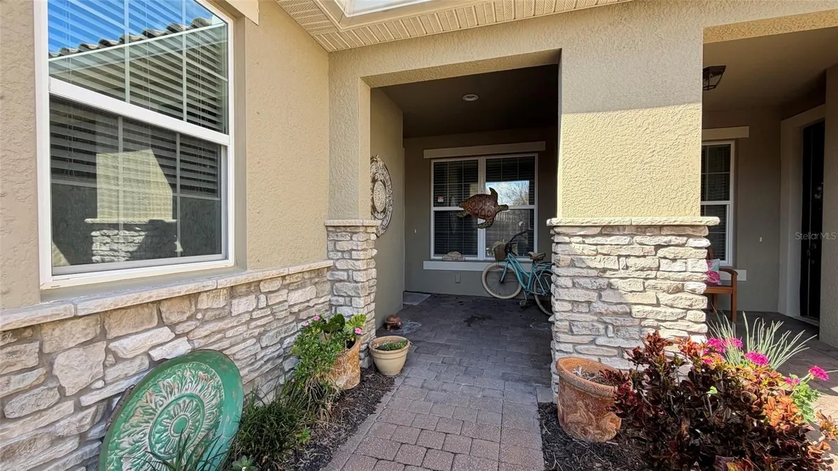 Property Slideshow image 1 of 47 | 11940 tapestry ln, Venice, FL, 34293