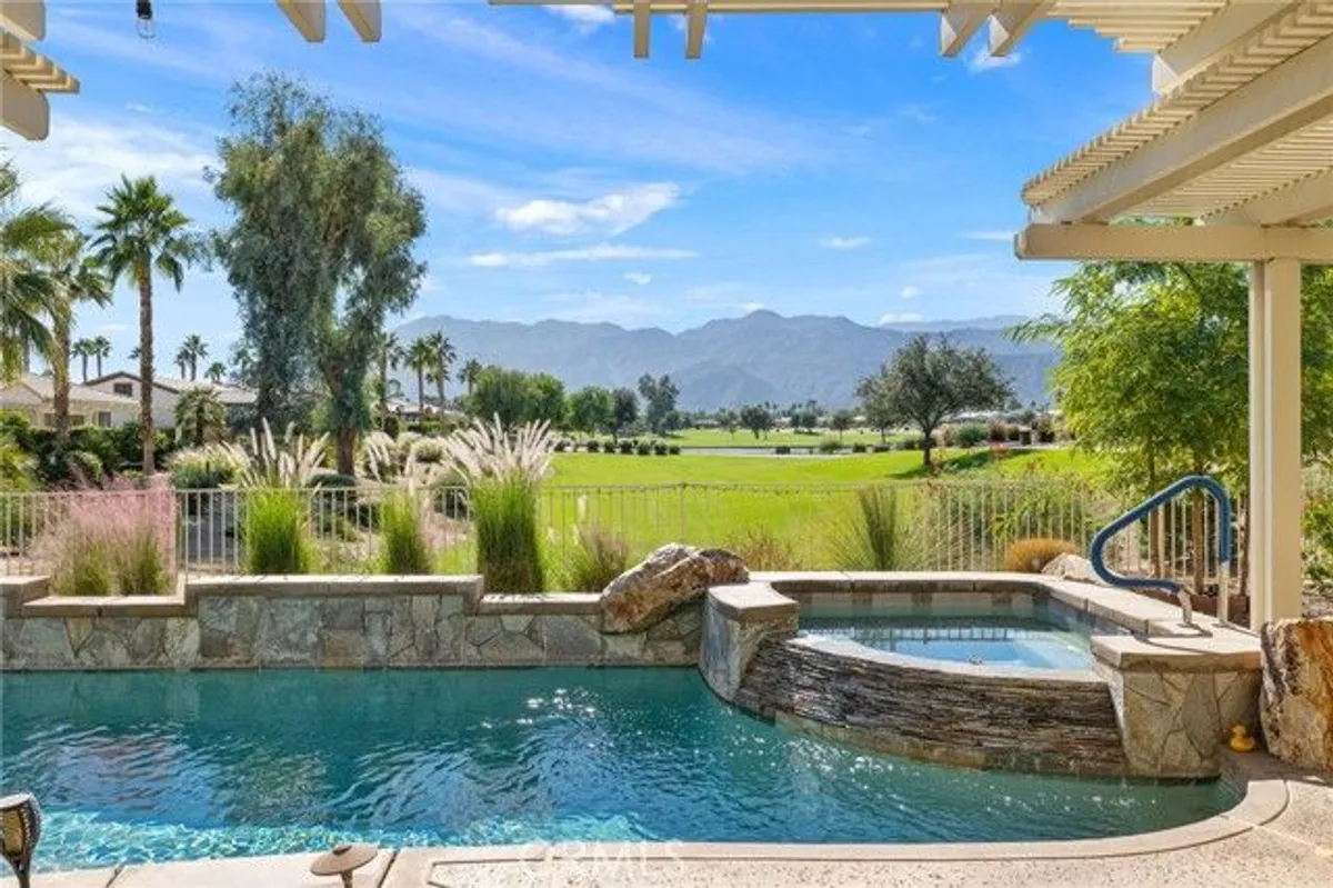 Property Slideshow image 1 of 75 | 81687 desert willow dr, La Quinta, CA, 92253