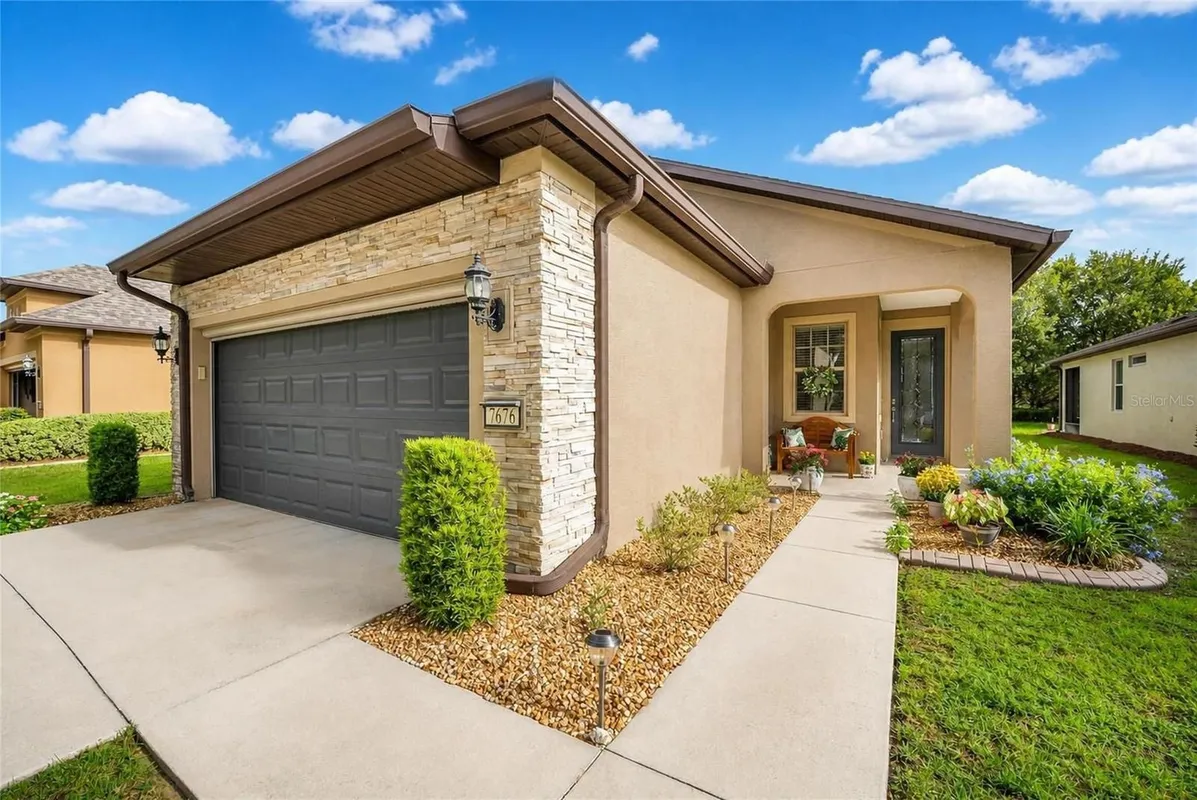 Property Slideshow image 1 of 50 | 7676 sw 94th cir, Ocala, FL, 34481