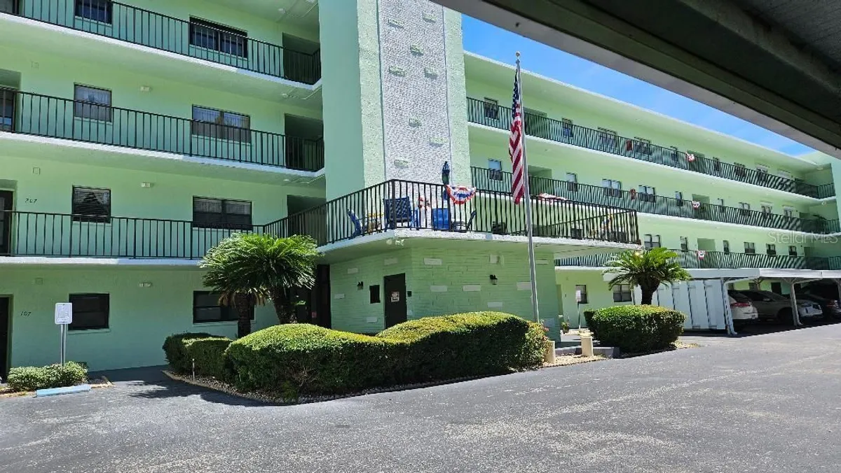 Property Slideshow image 1 of 32 | 5920 80th st 308, St Petersburg, FL, 33709