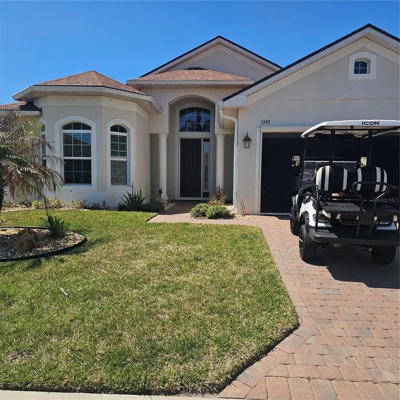 Property Slideshow image 1 of 29 | 1347 oakmont dr, Winter Haven, FL, 33884