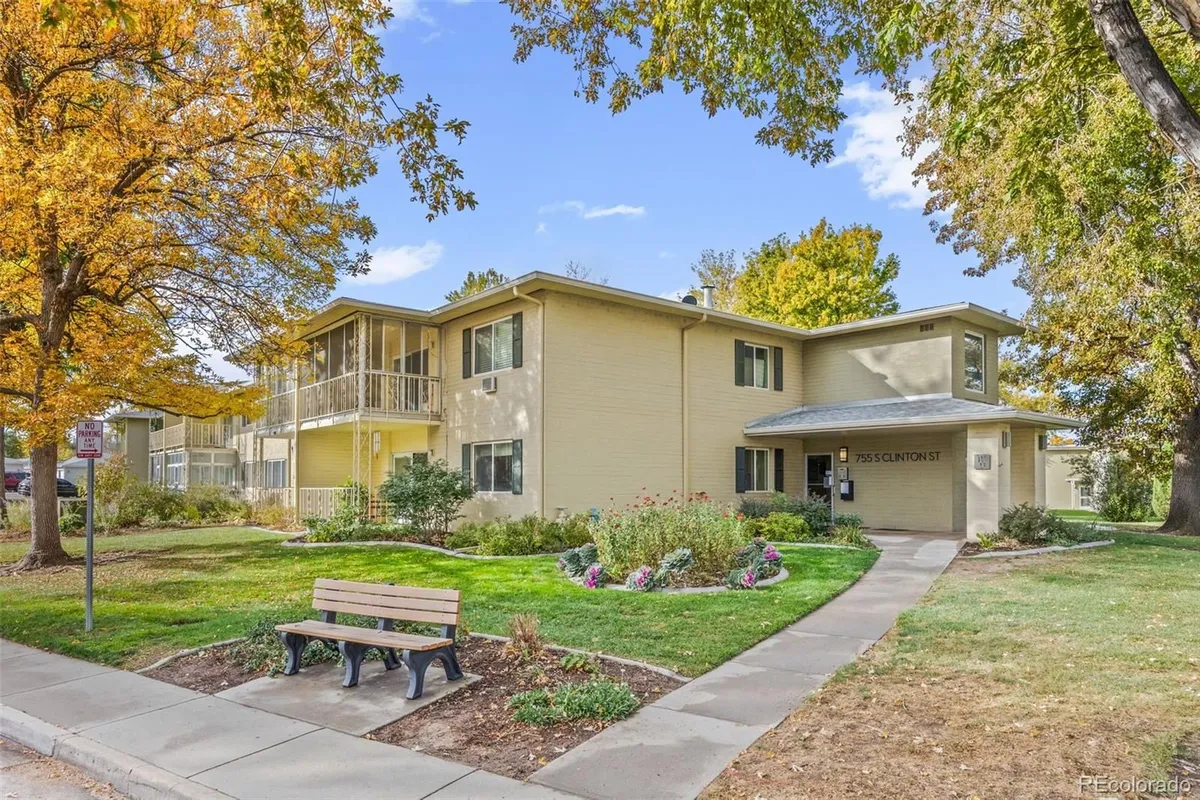 Property Slideshow image 1 of 36 | 755 s clinton st 7b, Denver, CO, 80247