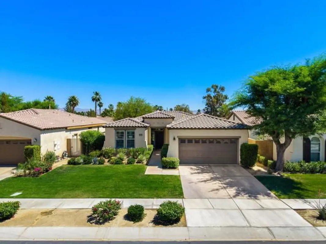 Property Slideshow image 1 of 32 | 60268 sweetshade ln, La Quinta, CA, 92253