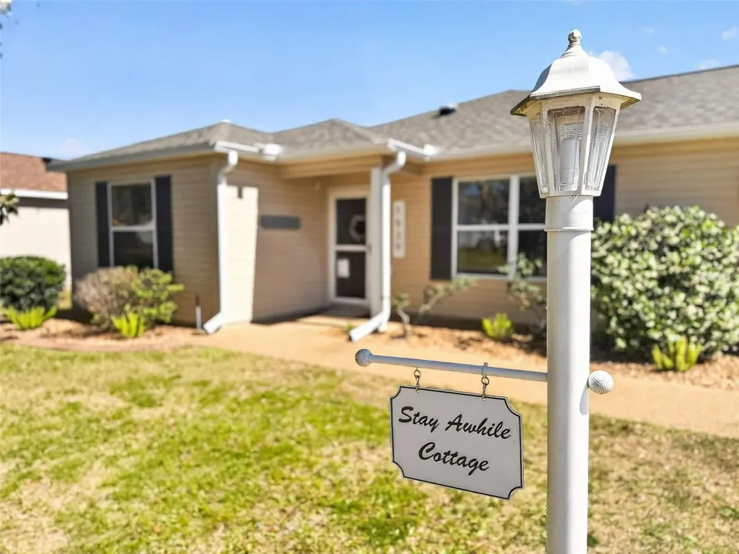 Property Slideshow image 1 of 57 | 1539 hollyberry pl, The Villages, FL, 32162