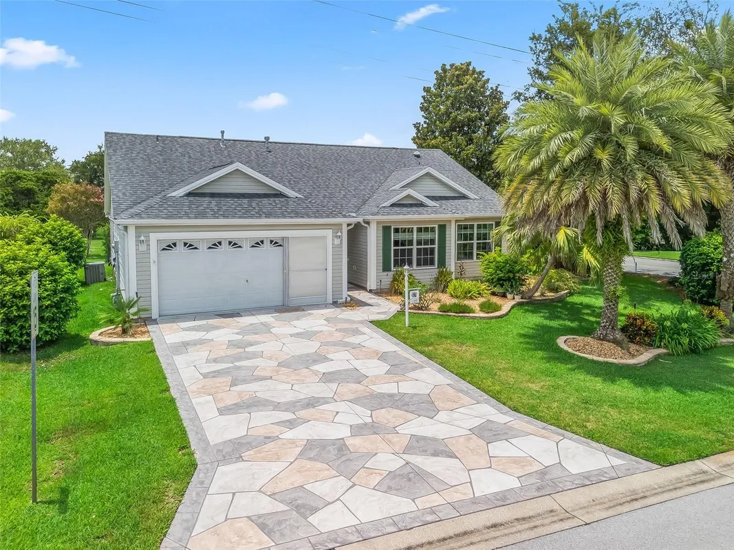 Property Slideshow image 1 of 41 | 17608 se 92nd grantham ter, The Villages, FL, 32162