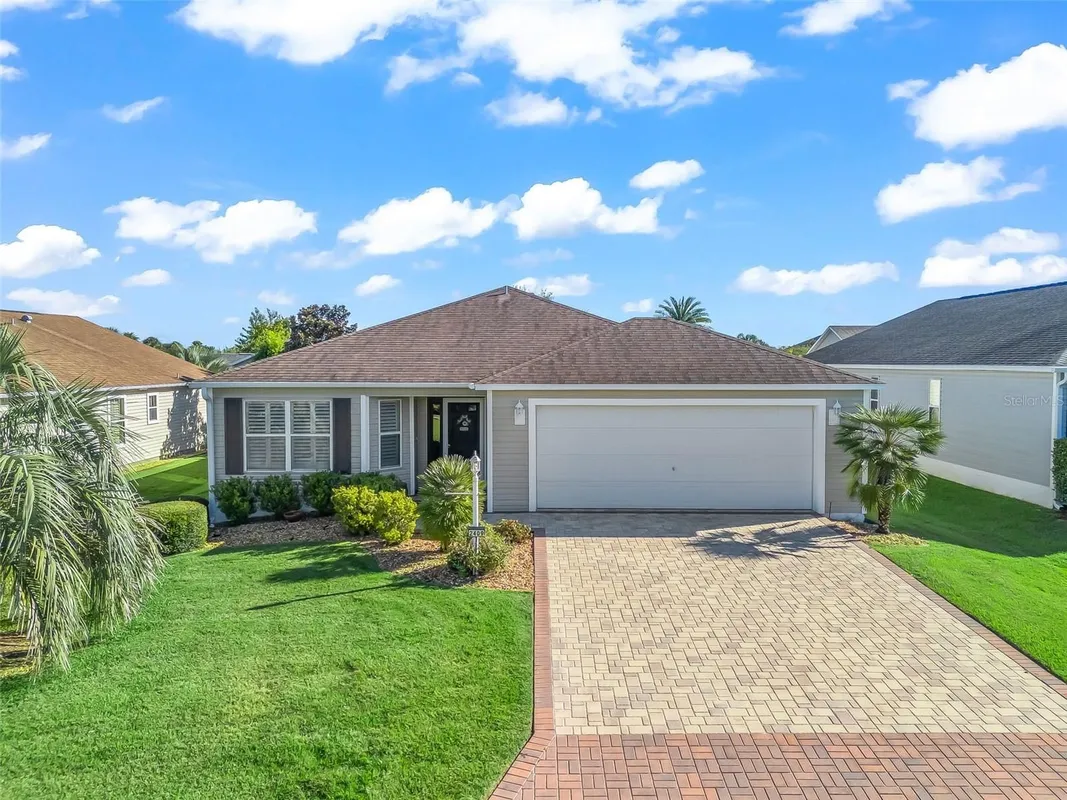 Property Slideshow image 1 of 47 | 2409 hook hollow ter, The Villages, FL, 32162