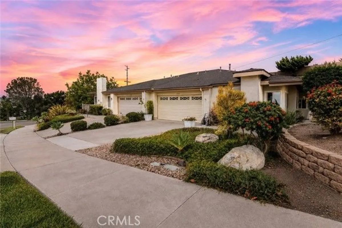 Property Slideshow image 1 of 44 | 3524 sky haven ln, Oceanside, CA, 92056