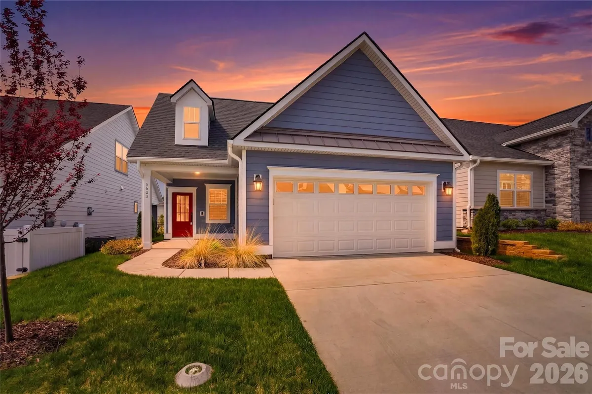 Property Slideshow image 1 of 30 | 5562 caneel ln, Denver, NC, 28037