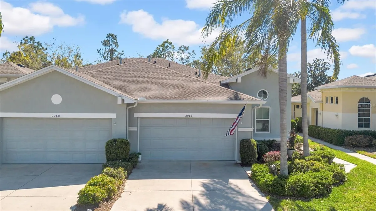 Property Slideshow image 1 of 39 | 2082 sifield greens way # 3, Sun City Center, FL, 33573