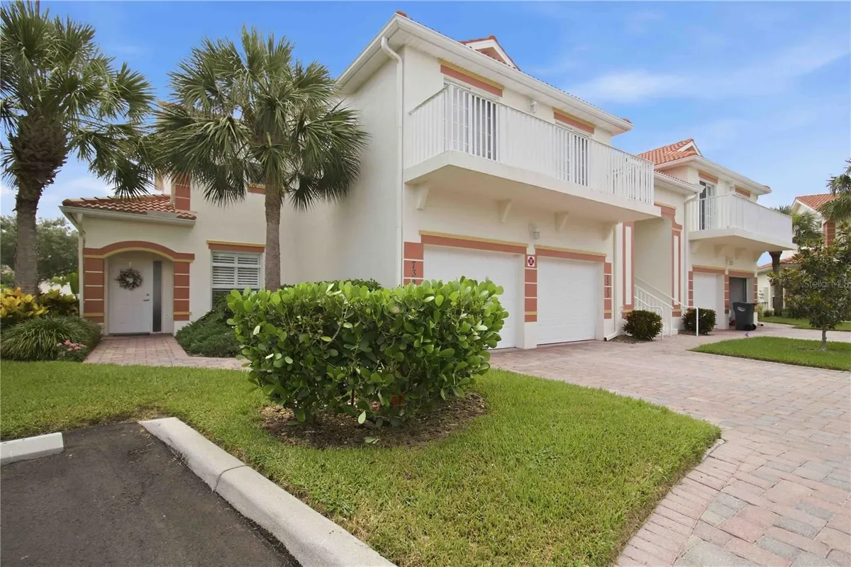 Property Slideshow image 1 of 57 | 7325 fountain palm cir 7325, Bradenton, FL, 34203