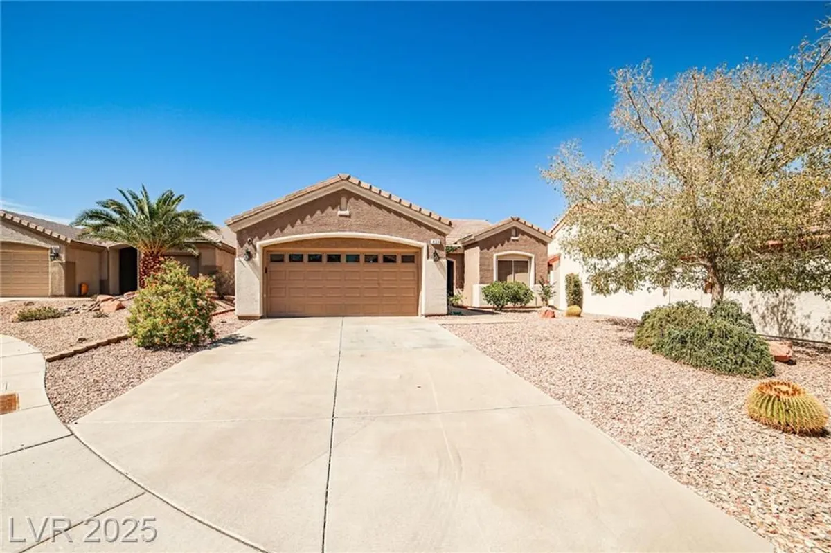 Property Slideshow image 1 of 18 | 433 piute valley ct, Henderson, NV, 89012