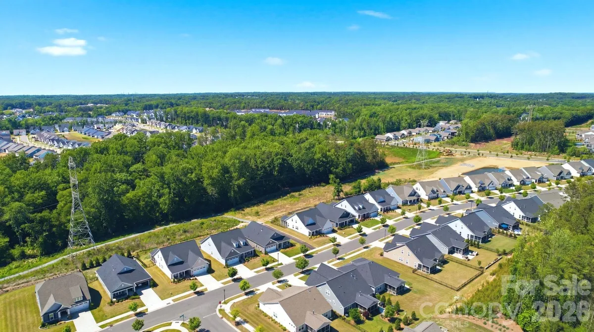 Property Slideshow image 1 of 35 | 2613 manor stone way, Indian Trail, NC, 28079