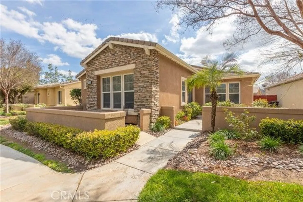 Property Slideshow image 1 of 24 | 8180 pavin ln, Hemet, CA, 92545