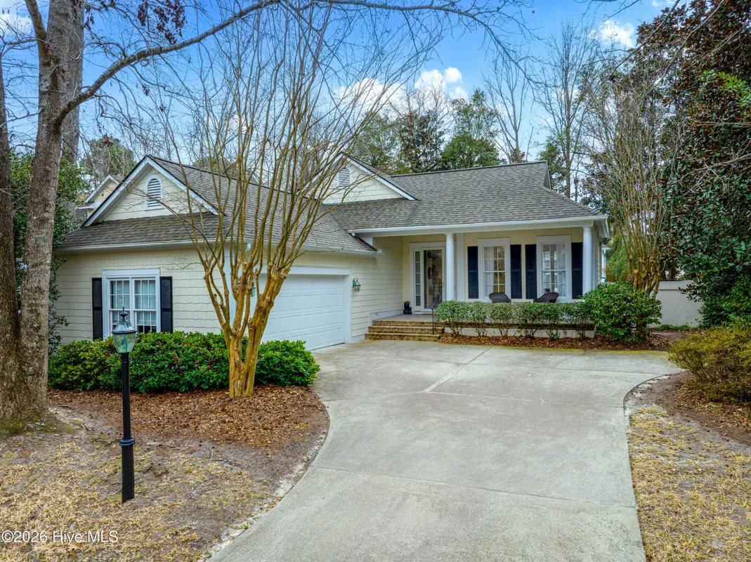 Property Slideshow image 1 of 65 | 1100 congressional ln, Wilmington, NC, 28411