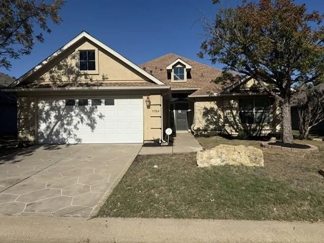 Property Slideshow image 1 of 21 | 9704 pinewood dr, Denton, TX, 76207