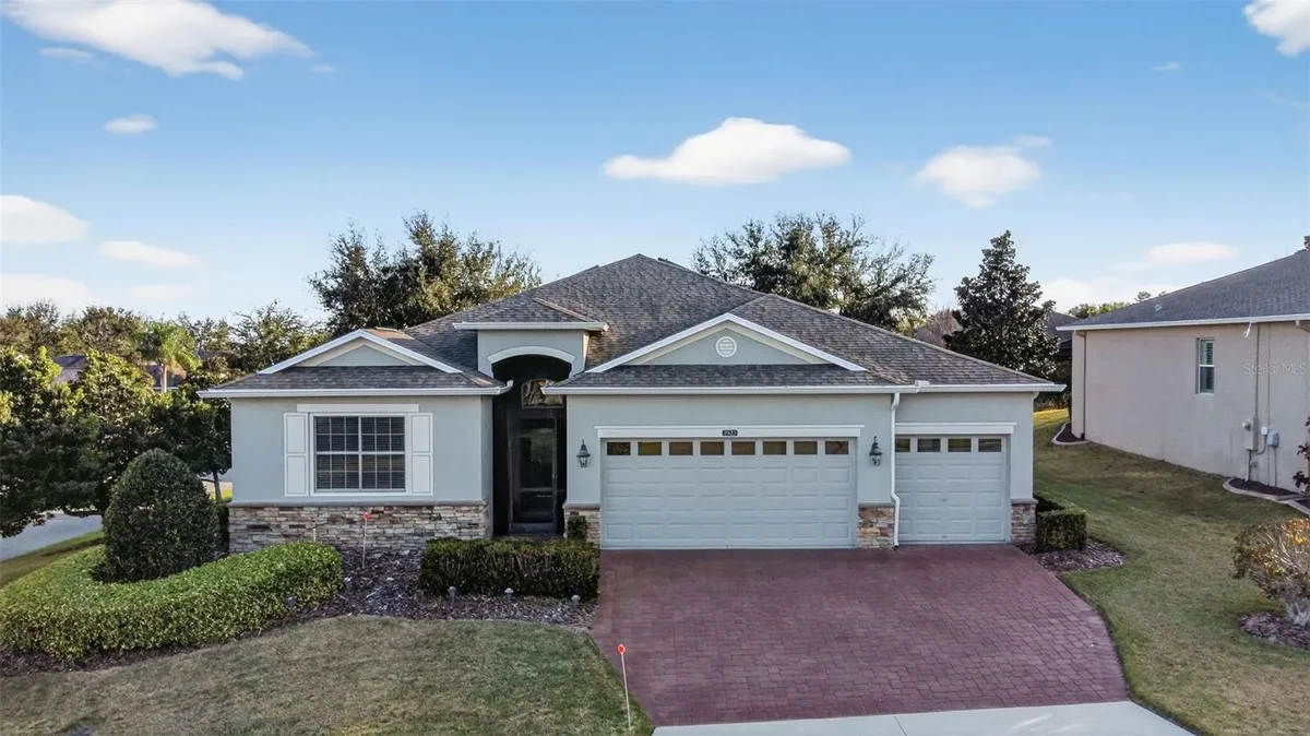 Property Slideshow image 1 of 70 | 2823 mayport st, Clermont, FL, 34711