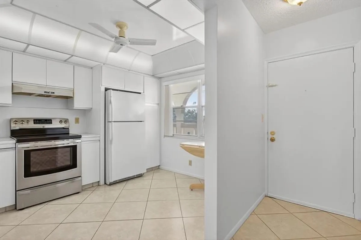 Property Slideshow image 1 of 29 | 3204 portofino pt d4, Coconut Creek, FL, 33066