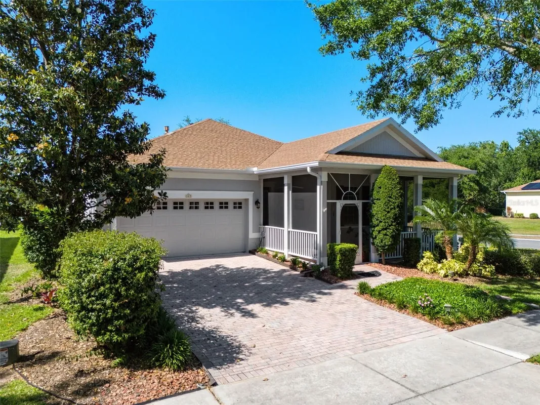 Property Slideshow image 1 of 23 | 115 crescent moon dr, Groveland, FL, 34736