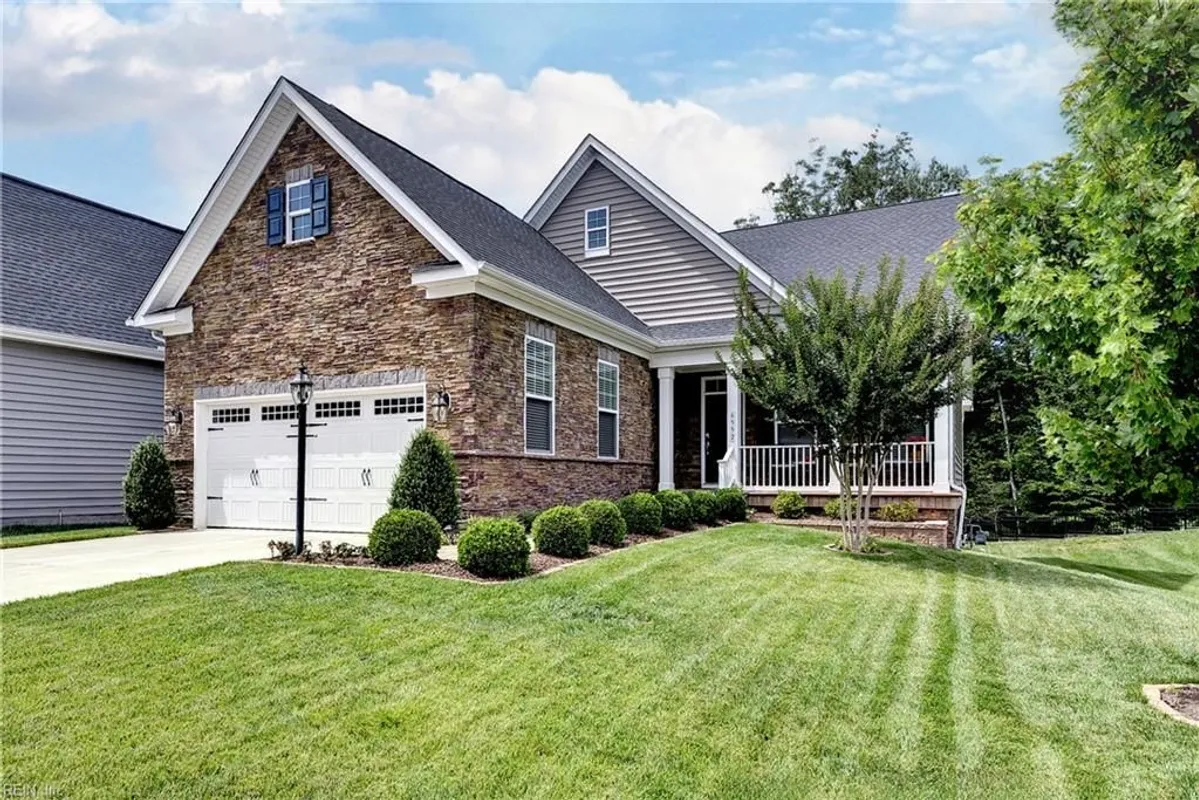 Property Slideshow image 1 of 47 | 6552 westbrook dr, Williamsburg, VA, 23188