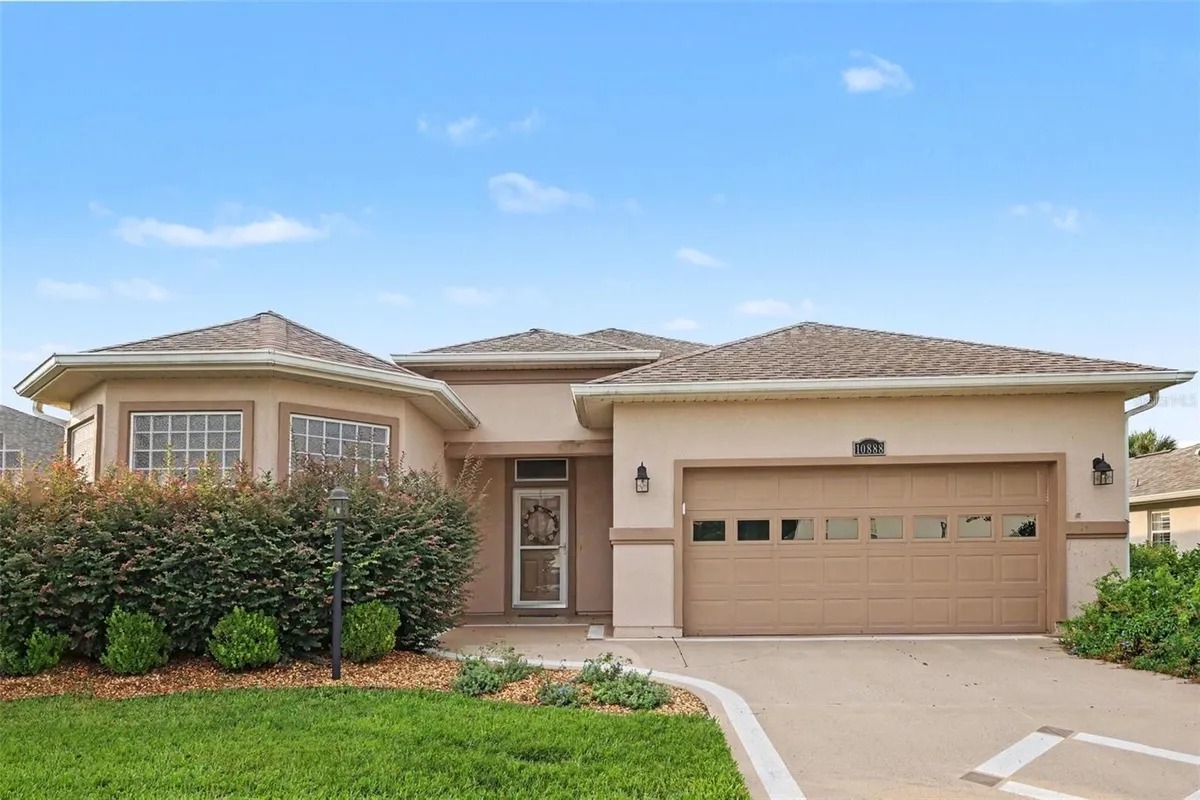 Property Slideshow image 1 of 31 | 10888 se 170th lane rd, Summerfield, FL, 34491