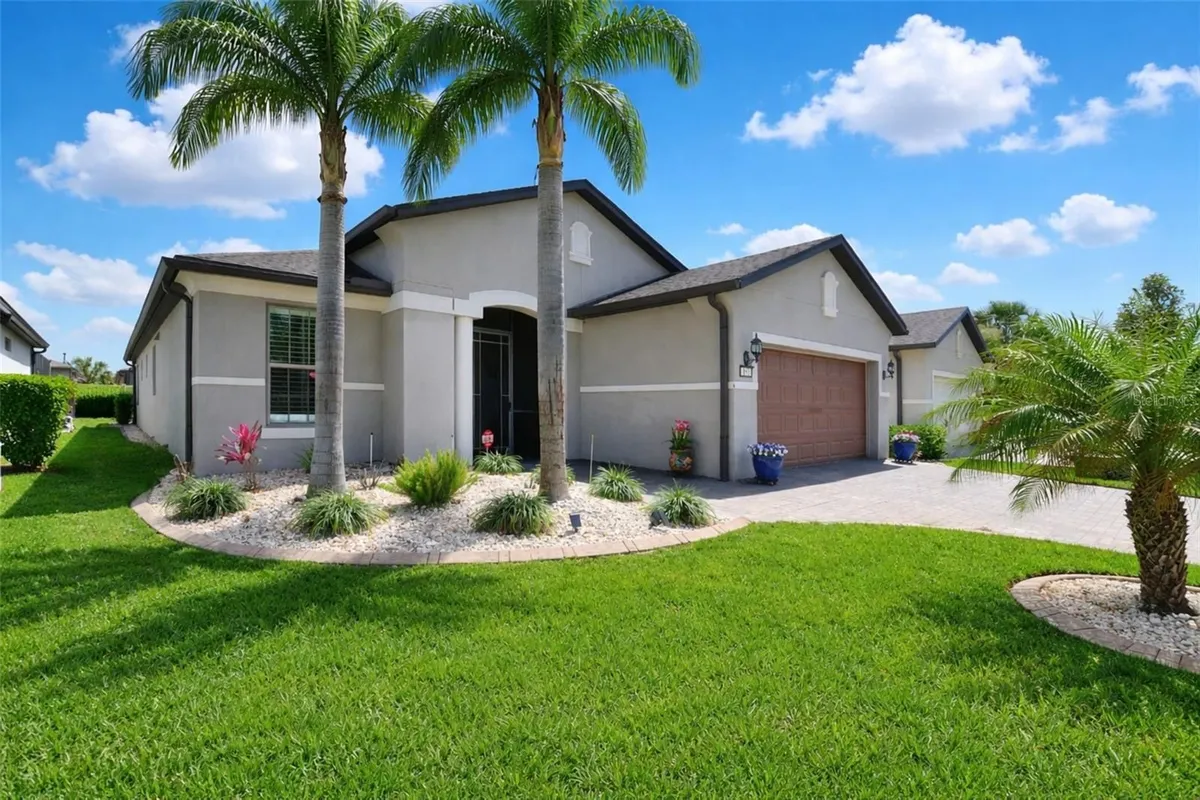 Property Slideshow image 1 of 70 | 192 montoro ln, Davenport, FL, 33837