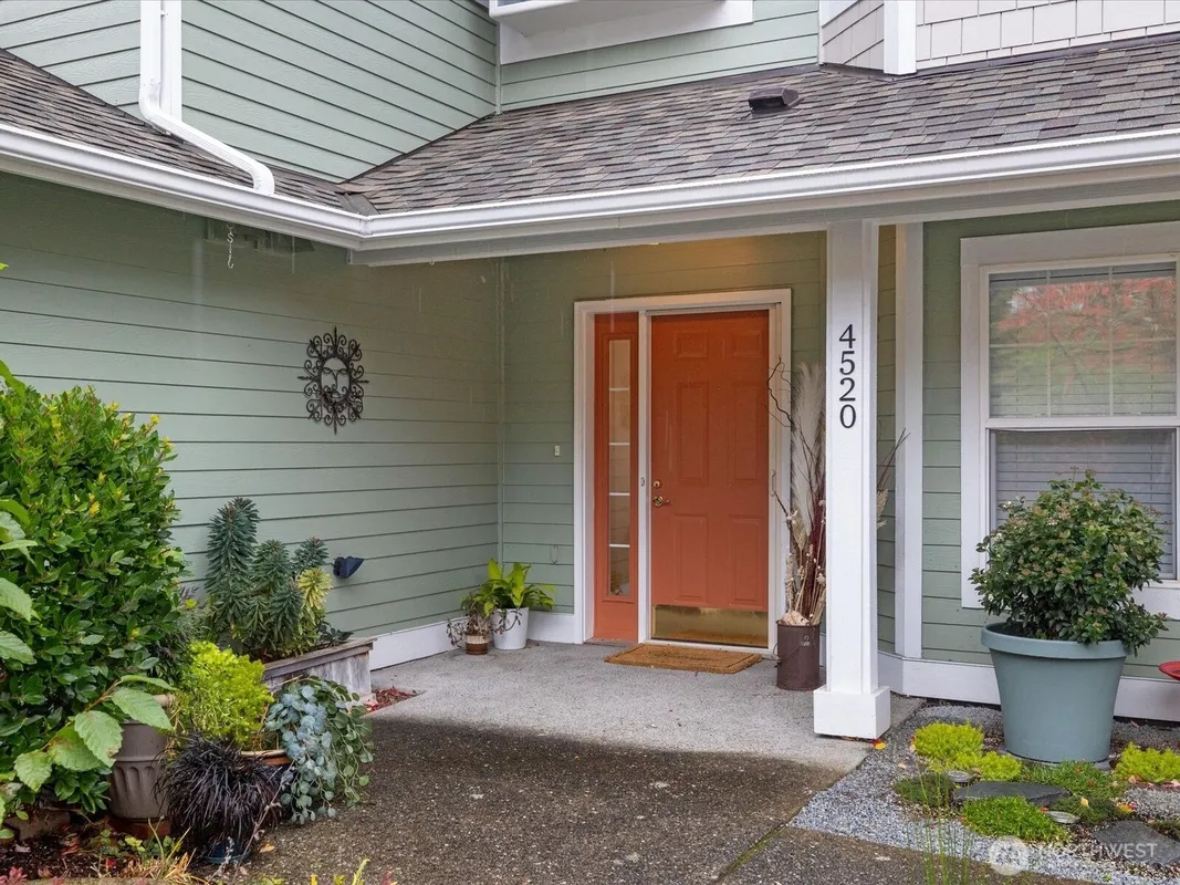 Property Slideshow image 1 of 38 | 4520 226th ter se # 2651, Issaquah, WA, 98029
