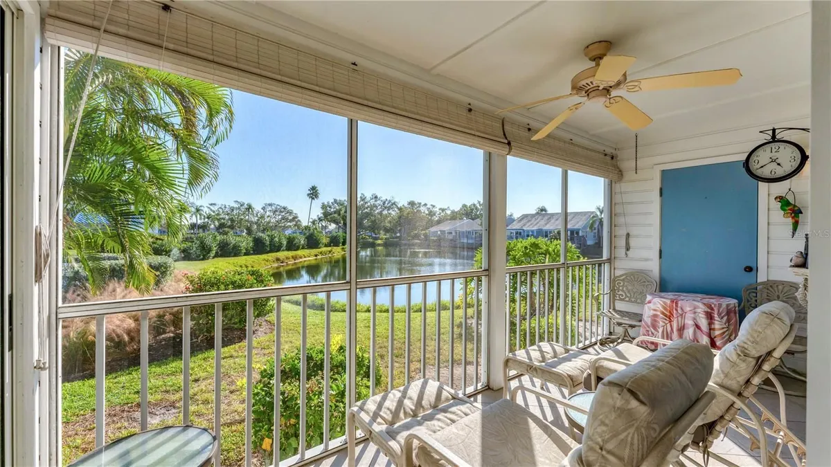Property Slideshow image 1 of 54 | 983 sandpiper cir, Bradenton, FL, 34209