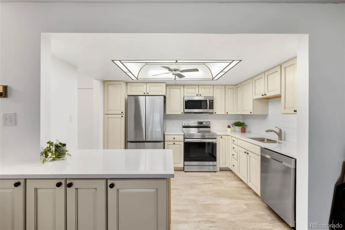 Property Slideshow image 1 of 35 | 14300 e marina dr apt 306, Aurora, CO, 80014