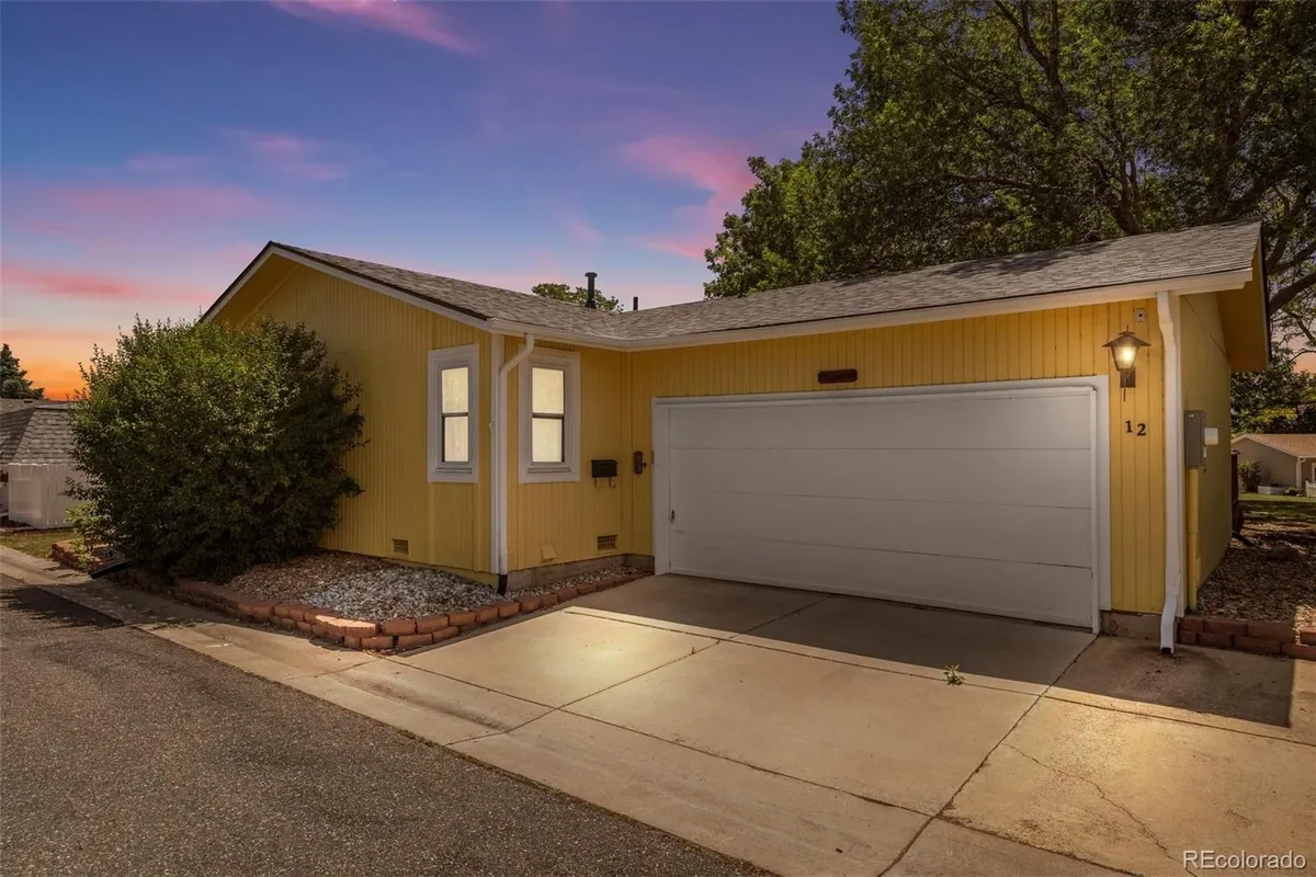 Property Slideshow image 1 of 40 | 12 scott dr, Broomfield, CO, 80020