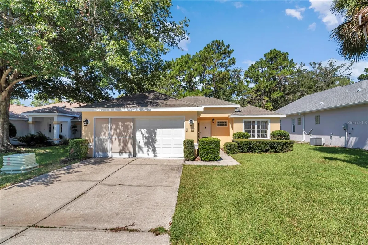Property Slideshow image 1 of 27 | 11745 sw 72nd cir, Ocala, FL, 34476