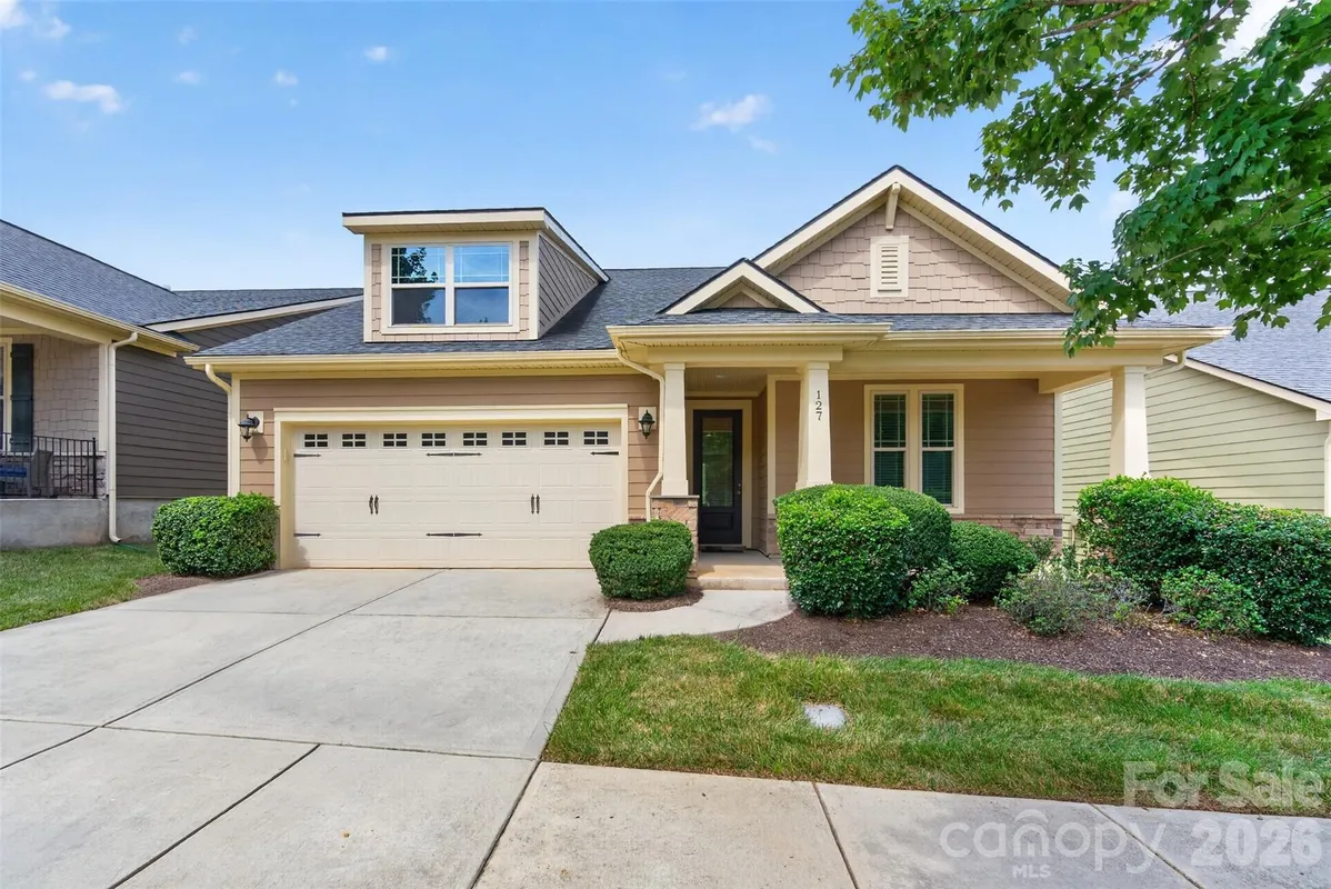 Property Slideshow image 1 of 46 | 127 johnson manor st 11, Mooresville, NC, 28115