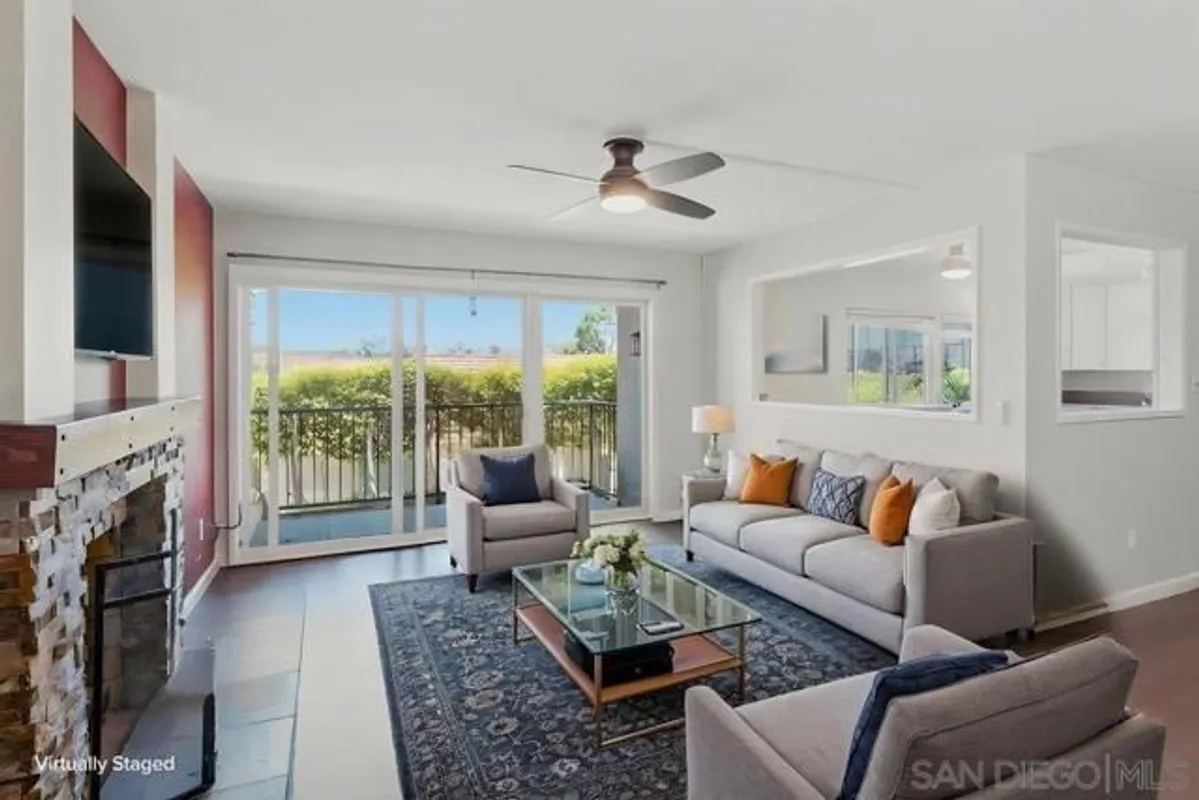 Property Slideshow image 1 of 31 | 17453 plaza cerado 105, San Diego, CA, 92128