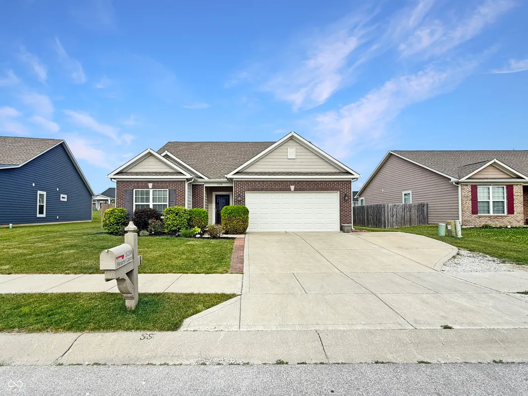 Property Slideshow image 1 of 39 | 5238 hearst ln, Indianapolis, IN, 46239