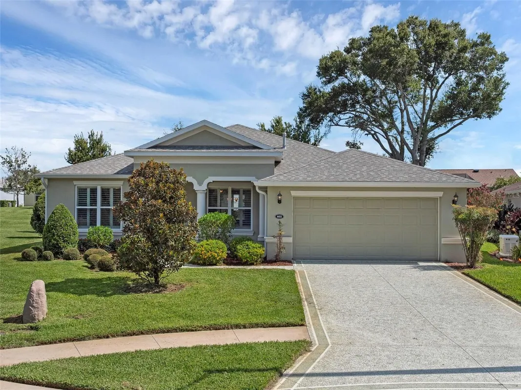 Property Slideshow image 1 of 45 | 4411 winchester ct, Leesburg, FL, 34748