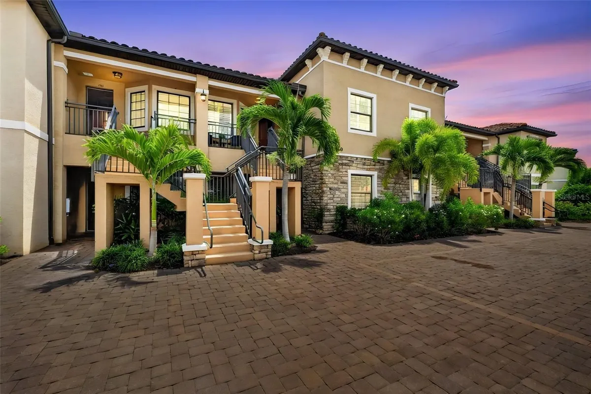 Property Slideshow image 1 of 100 | 12630 sorrento way 102, Bradenton, FL, 34211