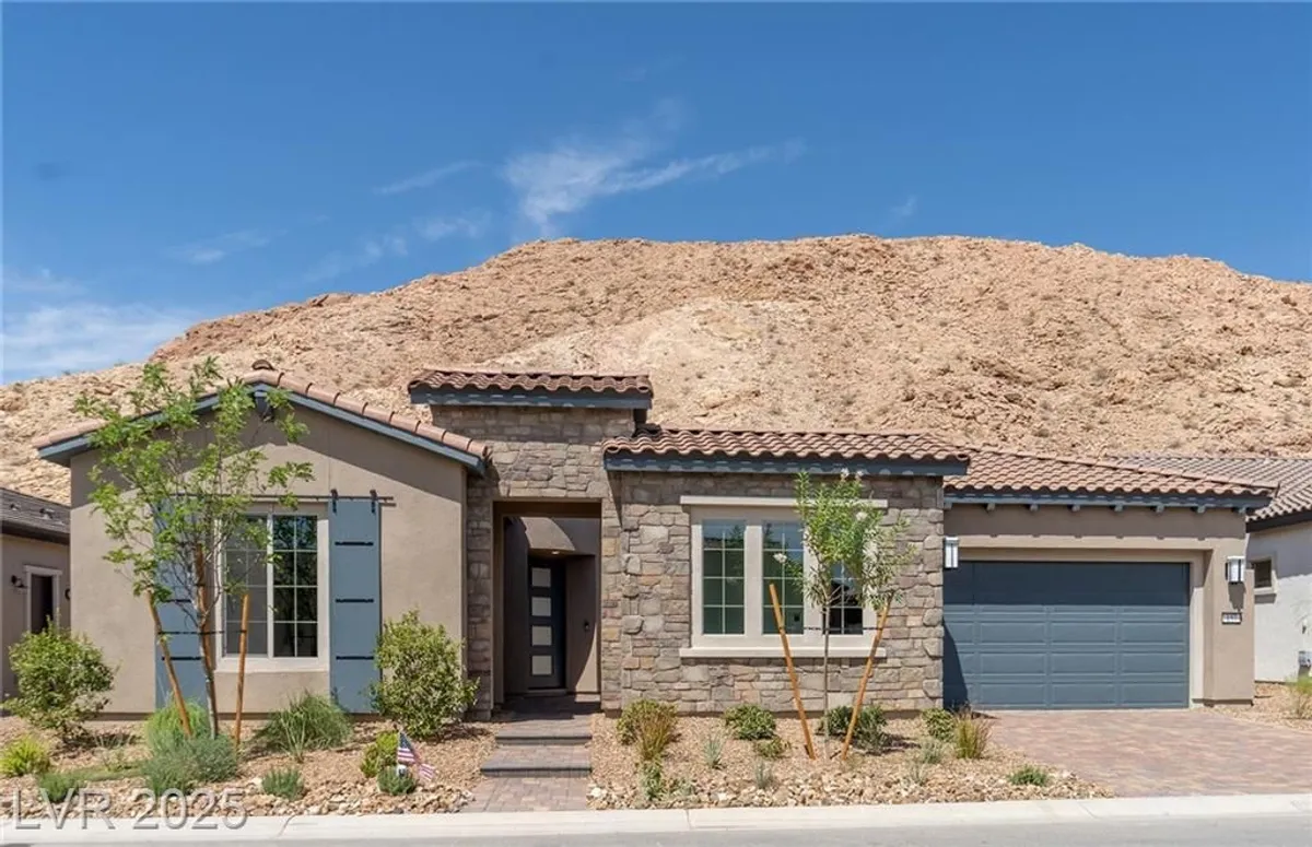 Property Slideshow image 1 of 6 | 157 mirage view dr, Henderson, NV, 89011