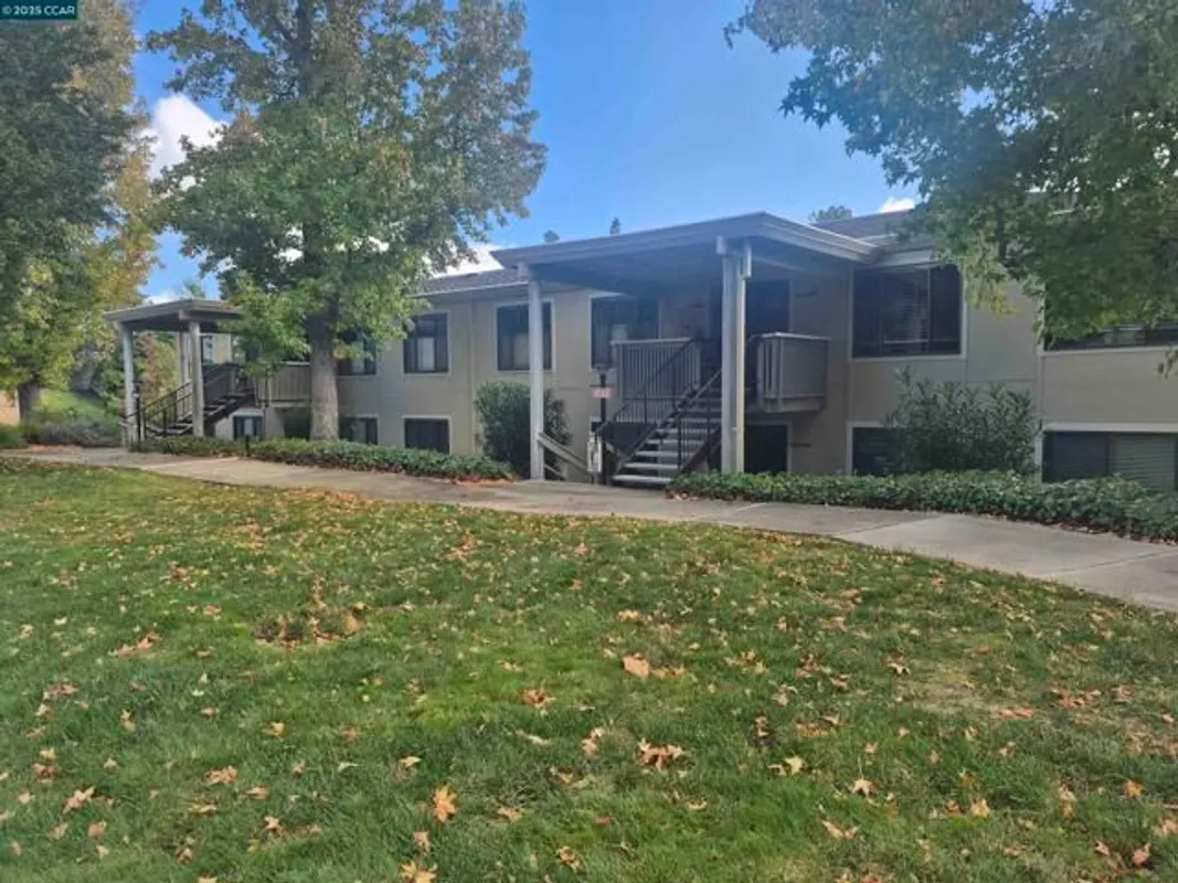 Property Slideshow image 1 of 36 | 1832 golden rain rd apt 6, Walnut Creek, CA, 94595