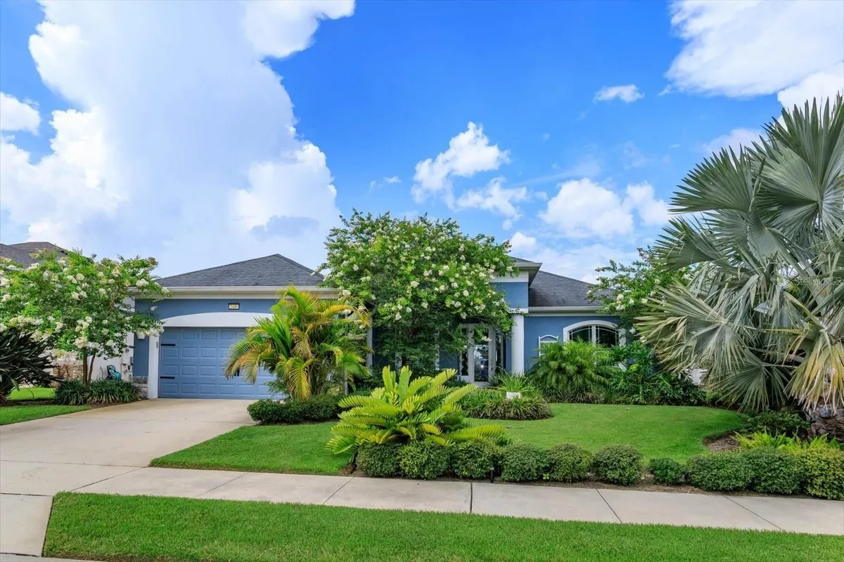 Property Slideshow image 1 of 32 | 2440 pawtucket pass, Mount Dora, FL, 32757