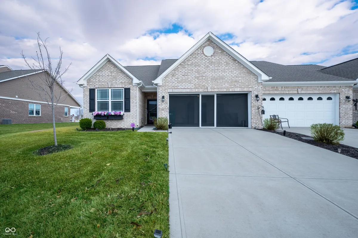 Property Slideshow image 1 of 45 | 1565 sadler way, Avon, IN, 46123