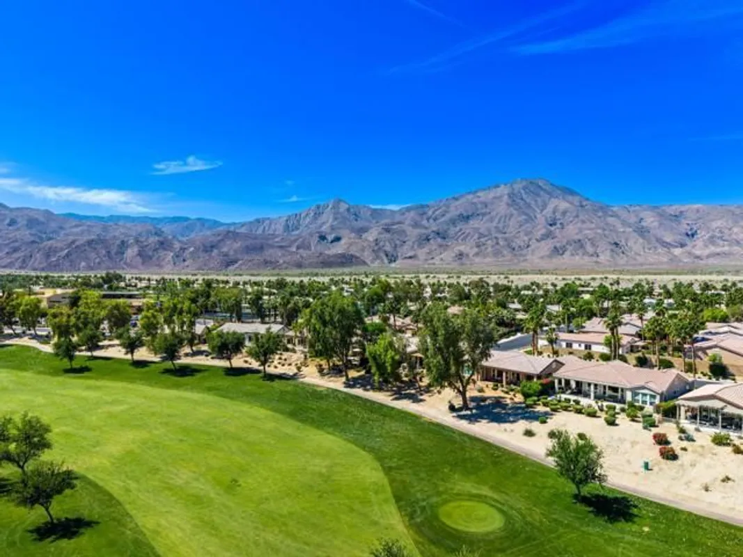 Property Slideshow image 1 of 47 | 60520 desert rose dr, La Quinta, CA, 92253