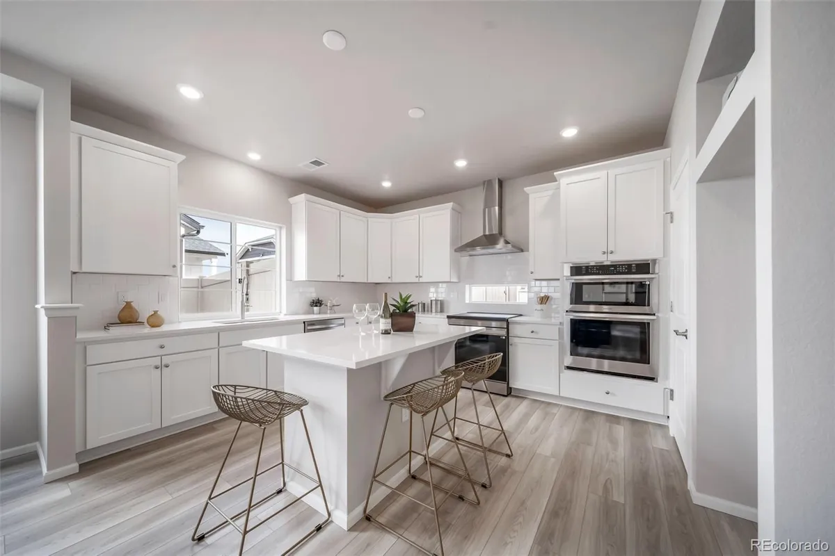 Property Slideshow image 1 of 19 | 21845 e 51st dr, Aurora, CO, 80019