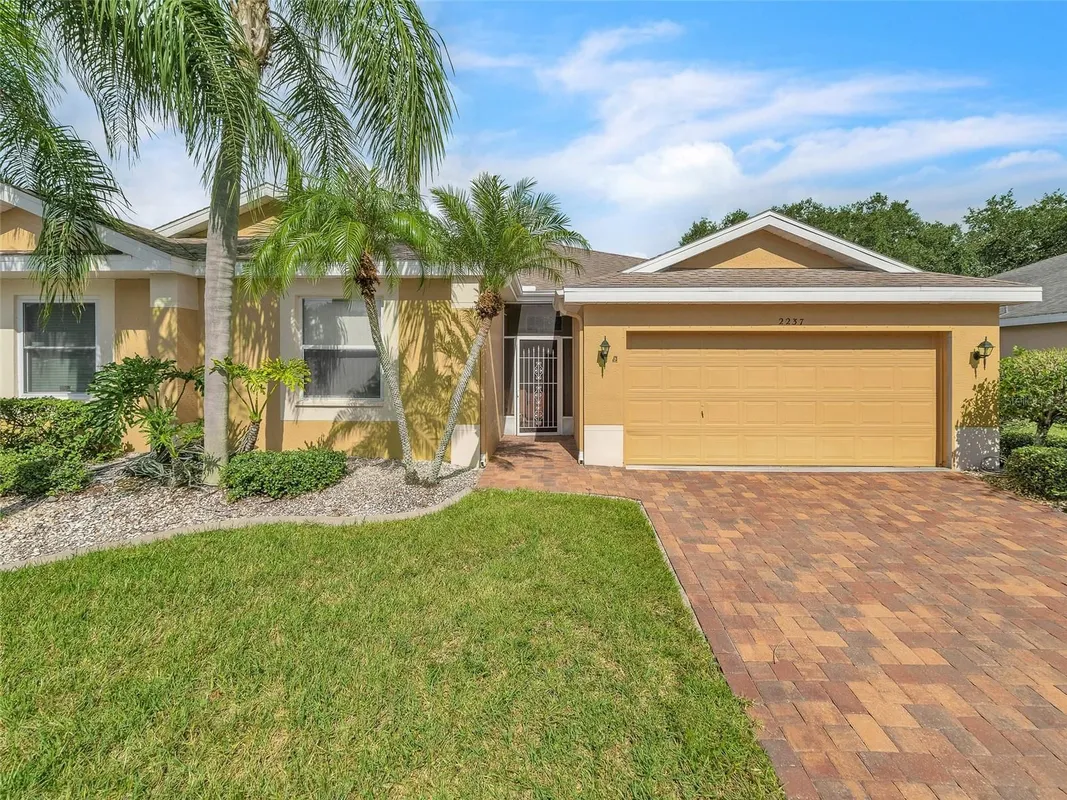 Property Slideshow image 1 of 45 | 2237 mayfield palms ln # 2237, Sun City Center, FL, 33573