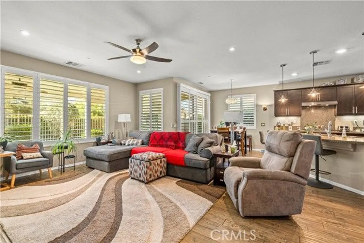 Property Slideshow image 1 of 31 | 1385 via la presa, Hemet, CA, 92545