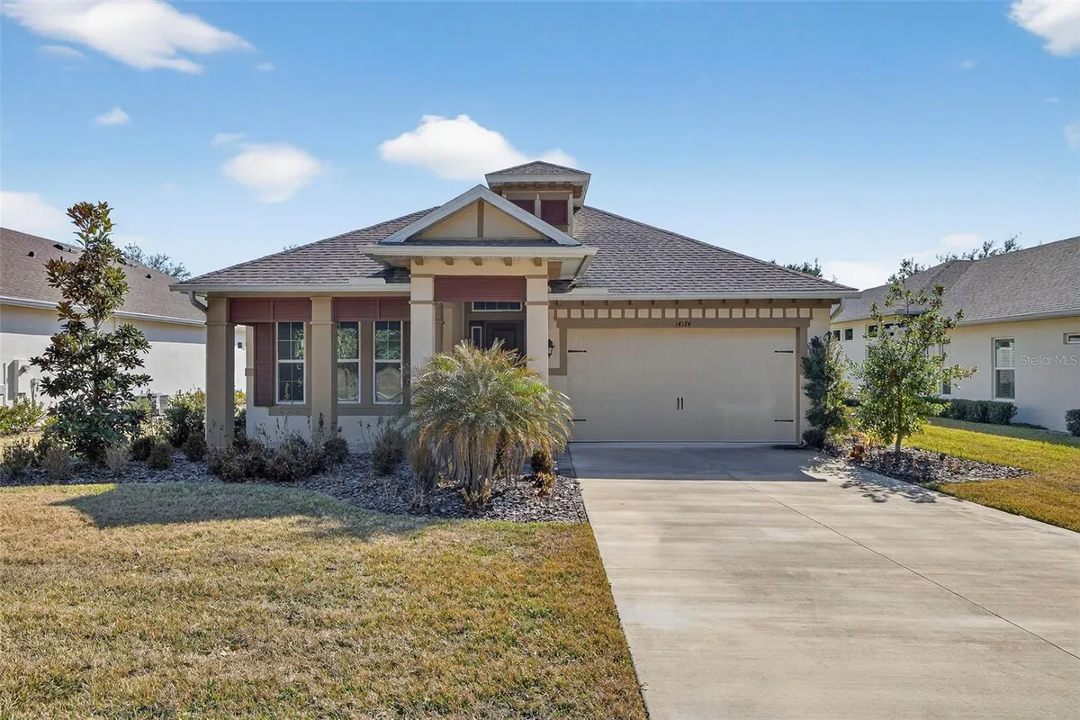 Property Slideshow image 1 of 47 | 14174 thoroughbred dr, Dade City, FL, 33525